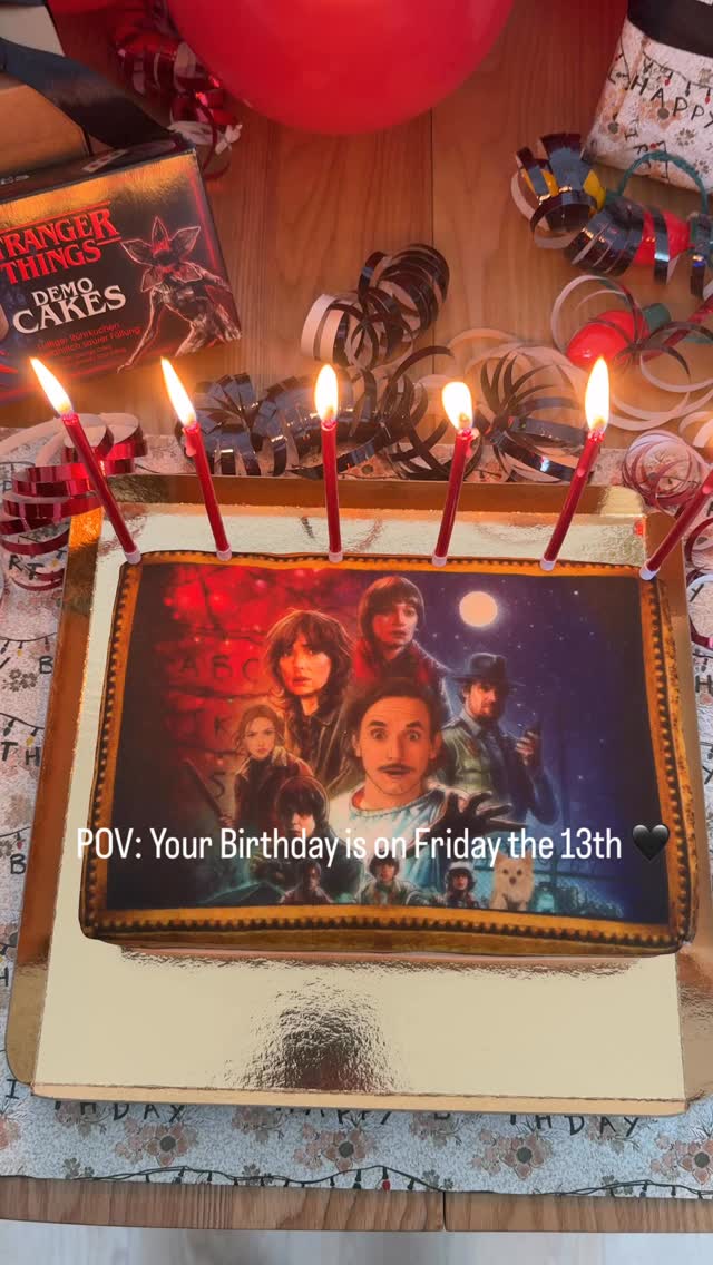 Knoppers, do you copy? 🥰

Danke @anastasiajugan ♥️😍😘

#birthday #strangerthings #upsidedown #hellfireclub #43anos